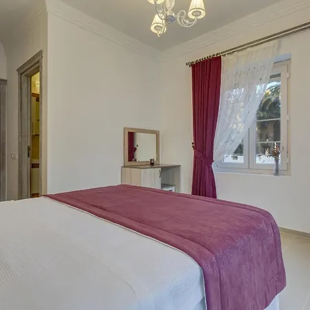 Bellapietra Bed & Breakfast 2*
